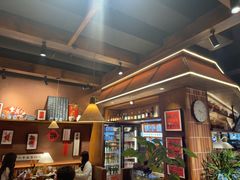 -巴卤社老火锅(财富店)