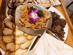 -大理董·董家小厨野生菌火锅(古城旗舰店)