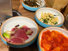 -明洞阿姨·韩式酱蟹烤肉·创意料理(三元桥店)