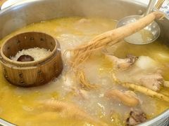 -朴小妹人参鸡汤火锅(长白山万达店)