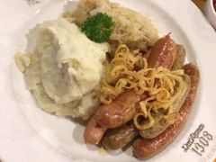 iphone_upload_pic-皇冠自酿啤酒坊(中国红街5号楼店)