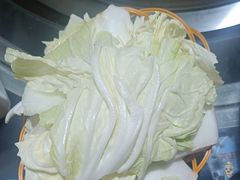 -人民公社铁锅炖·东北菜(卫国道店)