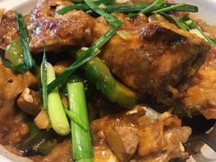 苦瓜焖水库鱼鱼头-香山家宴