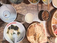 -怪噜范·老贵阳街头名小吃(鸿通城店)