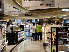 -樟宜机场免税店