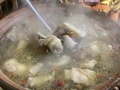-威邵鸡煲(西华路总店)