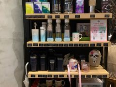 零售区-星巴克(成都太古里二店)