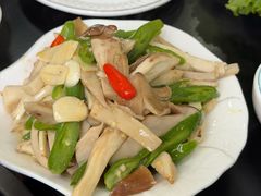 炒鸡纵-江川野生菌火锅铜锅鱼(贵清火锅店)