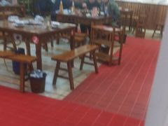 -岳记兴隆·青城腊排铜火锅(融创店)