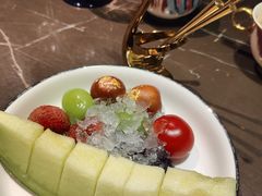 餐前小食-海派悦庭·海胆烧麦·新融合菜(凯德广场店)