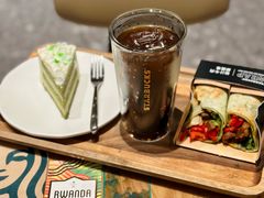 -星巴克臻选(万象前海店)