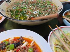 -自贡盐帮菜·玩辣餐厅(樱花园西街店)