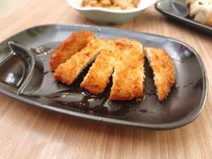 -小杨生煎(金山百联购物中心3楼店)