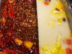 -尚尚仙·酸汤猪手·猪肚鸡火锅(华联万柳购物中心店)