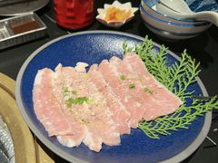 -山川小町·极番烧肉(新地假日广场店)