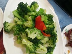 -马尔龙新疆饭店·清真(瑞景店)