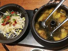 -云海肴·汽锅鸡·云南菜(天山百盛优客店)