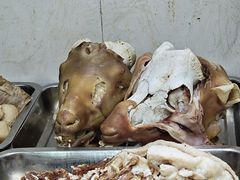 -吕记清真美食城(永兴服装街店)