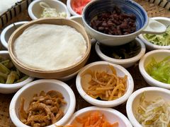 -包整·丝娃娃(一览甲秀楼风景店)