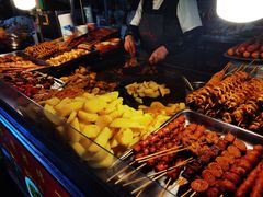 -正宁路小吃夜市