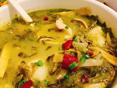 酸菜小鱼-渝是乎川渝小炒(新世界百货望京店)