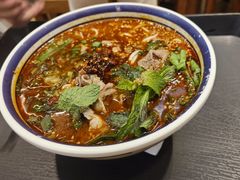 -云阿蛮云南生烫牛肉米线(奉贤路店)