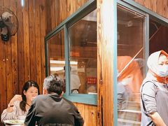 大堂-贯贯吉·清真餐厅(浙江中路店)