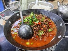 酸菜牛肉火锅-银满斗(步行街总店)