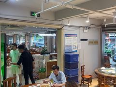 -大家发海鲜城夜排档(华山中路店)