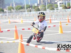-Kiddo趣多儿童滑步车骑行会(宏泰广场店)