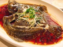清蒸多宝鱼-潮州府·潮菜·砂锅粥(徐家汇店)