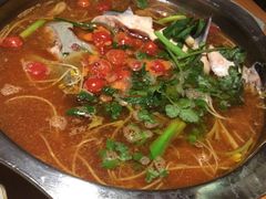 -老凯俚酸汤鱼(鸿通城店)