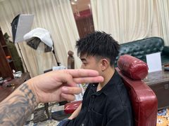 -保利MALL(天鹅湖店)