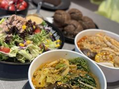 -W COLLECTIVE  DESSERT SHOP