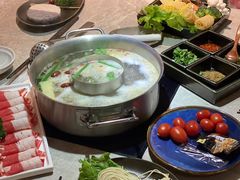 -丽江龙继斑鱼庄(罗宾森购物广场店)