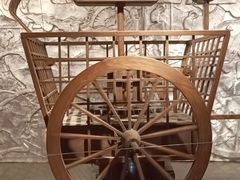 -汽车博物馆主题餐厅