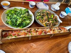 -竹语饭香·原生态农庄·烧鸡·竹筒饭·河鲜(森林海白水寨店)