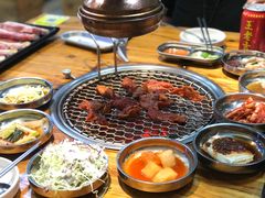 -韩国明洞碳烤肉(常平店)