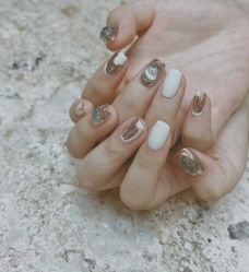-悦指间美甲美睫