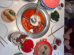 -周师兄大刀腰片火锅(磁器口直营店)