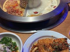 -佬土鹅肠火锅(解放路店)