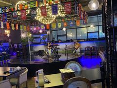 大堂-西街夜油条·麻团包乌饭