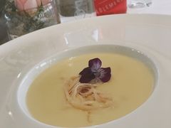 美国甜玉米鸡丝汤-佐度王子扒房(西城红场店)