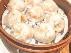 头牌蟹粉小笼-馋三尺蟹粉小笼(人民广场店)