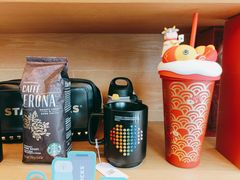-星巴克(珠海摩尔百货店)