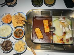 -九鼎轩脆毛肚火锅(南京东路店)