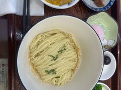 -百年老字号·观振兴蟹黄面·三虾面·苏式面(观前街富仁坊巷店)