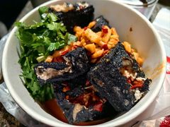 黑色经典长沙臭豆腐-黑色经典臭豆腐·湖南特产(坡子街店)