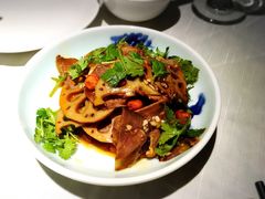 花生卤藕拌牛肉-玉满堂·湖北融合菜