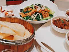 -梅利汴京烤鸭•开封豫菜地标店(东大街店)
